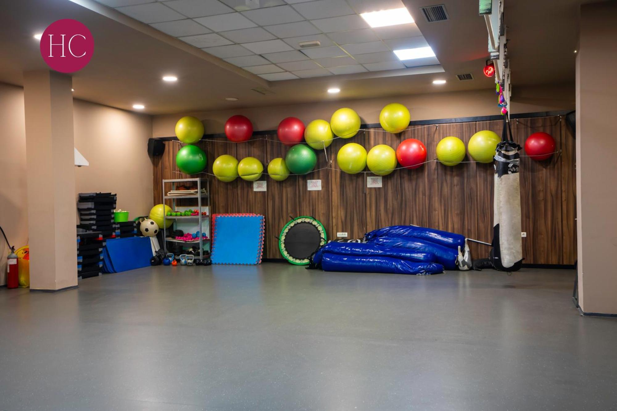 Central Hotel, Fitness And Spa Vinica 외부 사진