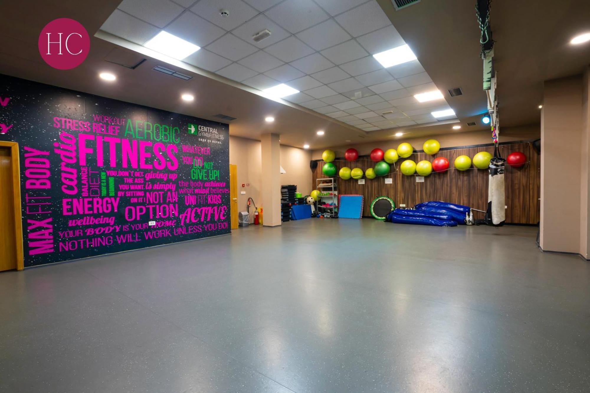 Central Hotel, Fitness And Spa Vinica 외부 사진