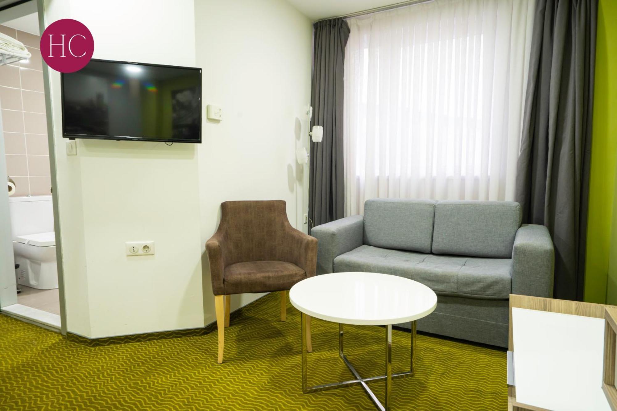 Central Hotel, Fitness And Spa Vinica 외부 사진