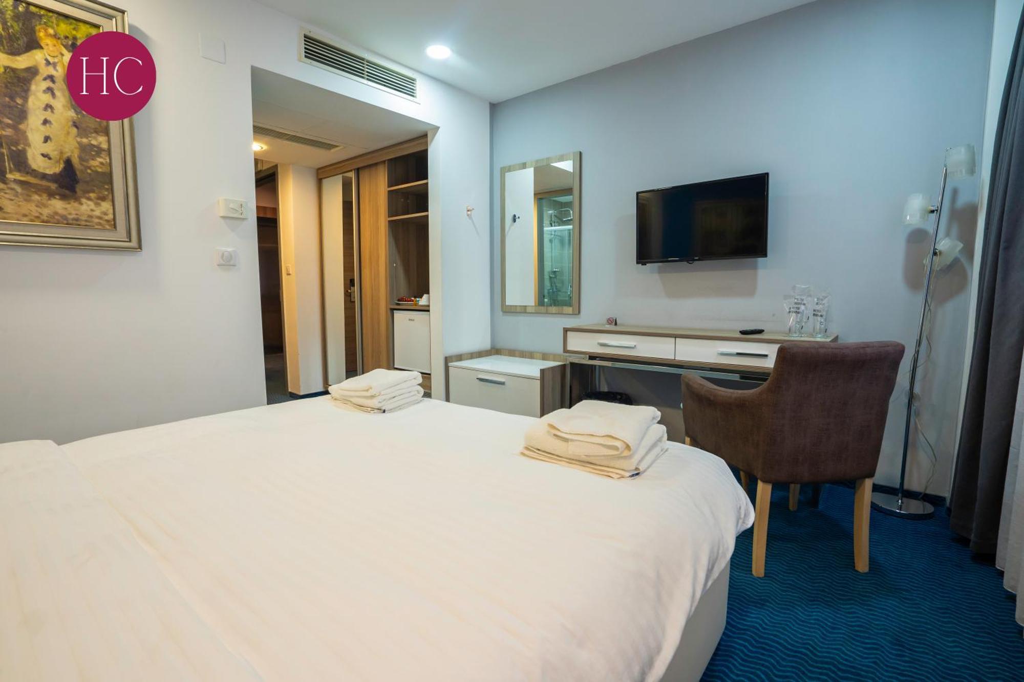 Central Hotel, Fitness And Spa Vinica 외부 사진