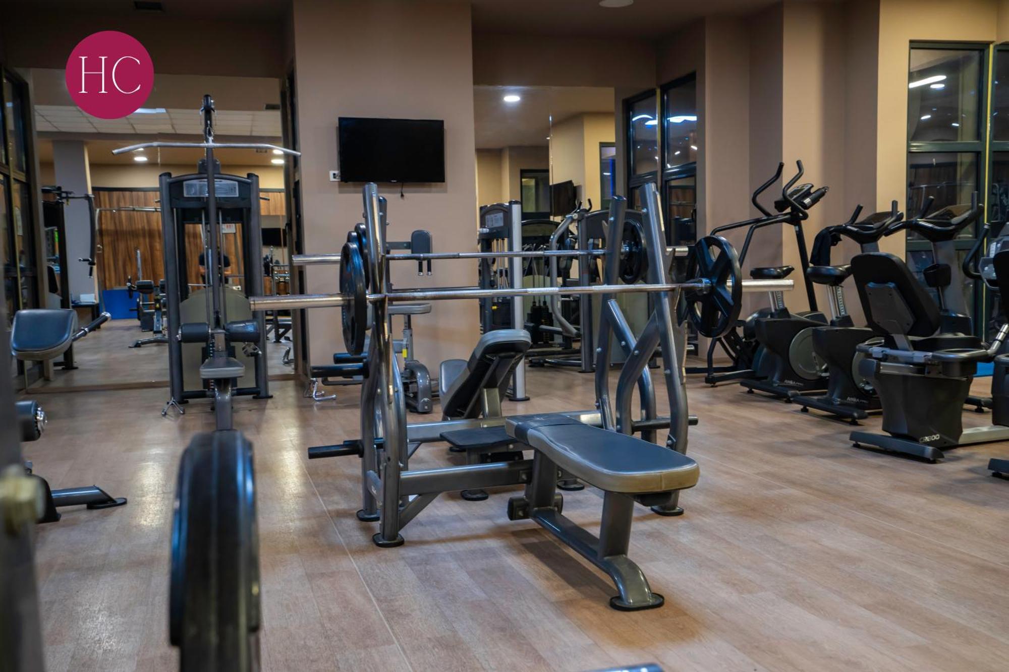 Central Hotel, Fitness And Spa Vinica 외부 사진
