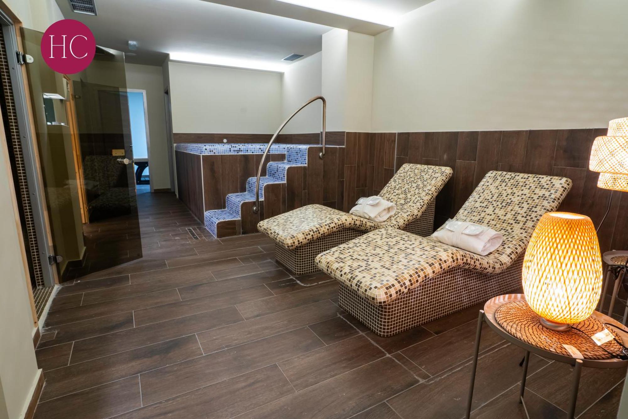 Central Hotel, Fitness And Spa Vinica 외부 사진