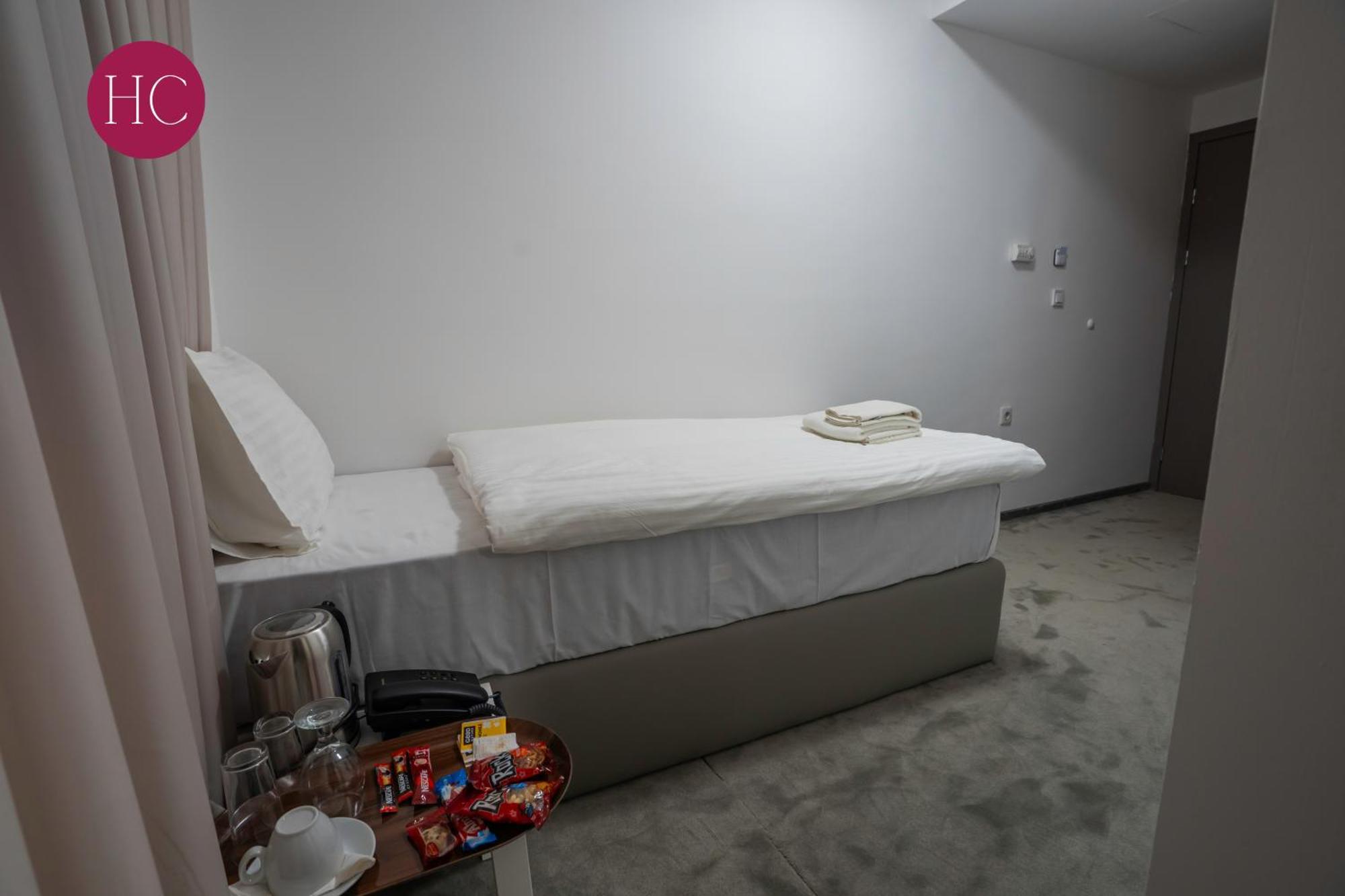 Central Hotel, Fitness And Spa Vinica 외부 사진