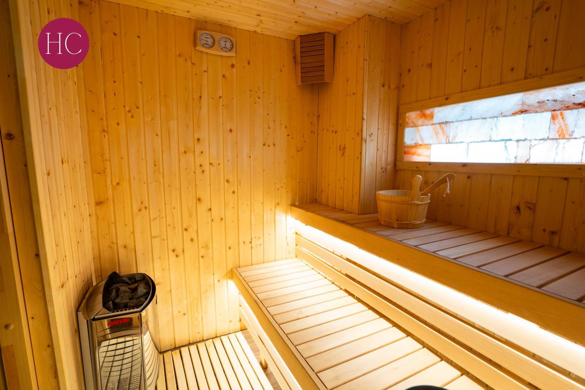 Central Hotel, Fitness And Spa Vinica 외부 사진
