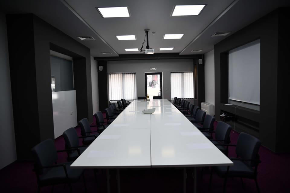 Central Hotel, Fitness And Spa Vinica 외부 사진